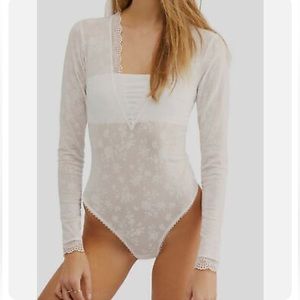 Free People Babes in Bandeaus Bodysuit White Combo XS  ($88 MSRP)